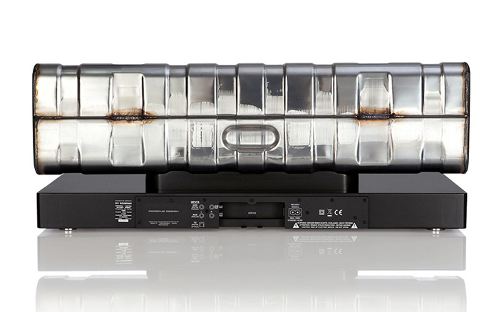 用保時捷911 GT3的排氣管做一個音箱 用保時捷911 GT3的排氣管做一個音箱