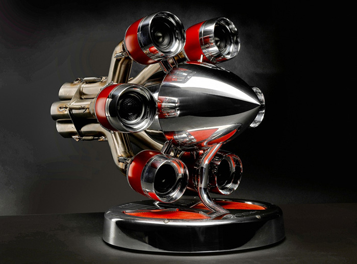 用保時捷911 GT3的排氣管做一個音箱 用保時捷911 GT3的排氣管做一個音箱